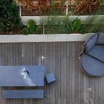 Apartment Theres Sea Shell *