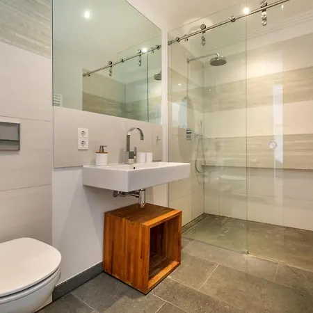 Apartment Ostseebad Sellin, *