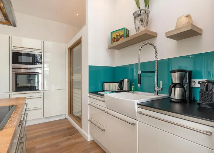 Ostseebad Sellin, * Sellin (Rugen)