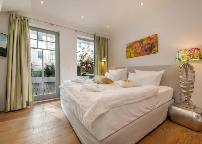 Ostseebad Sellin, * Sellin (Rugen)